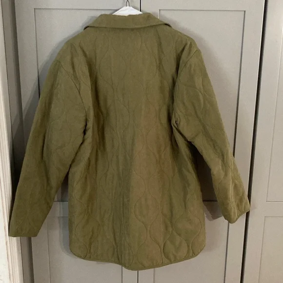 Roolee Quilted Lightweight Jacket - Picture 3 of 6